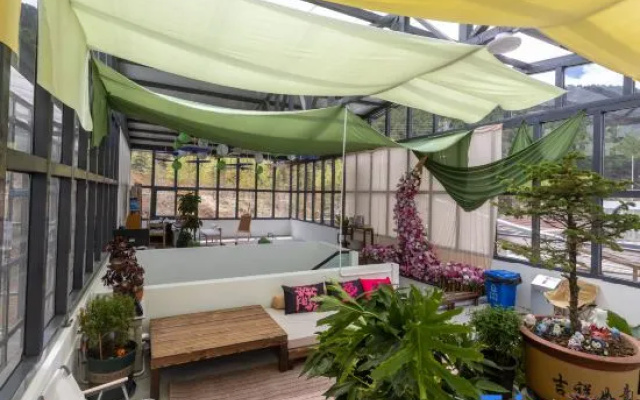 Shi'an Buxiaban Oxygen-Supplied Homestay (Dukezong Ancient City) – Outside – Shangri-La