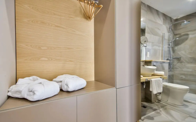 The British Suites