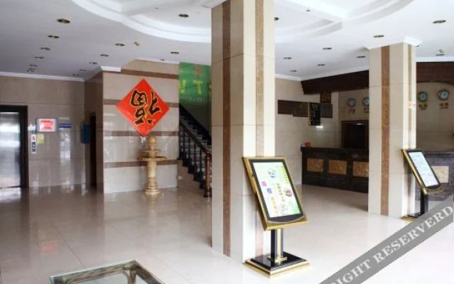 Homeinn · neo (Ningbo Waitan Bridge Subway Station Raffles Plaza)