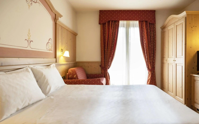 Beverly Alps Hotel & Spa
