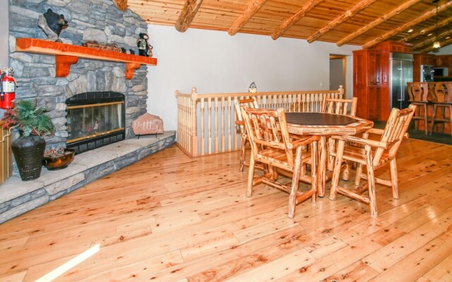 Angel View Chalet 885 by RedAwning