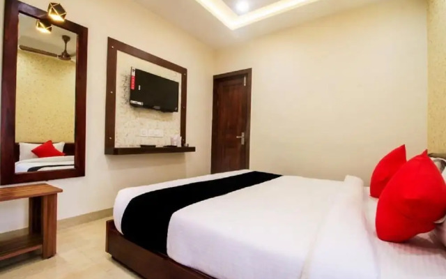 Hotel Grand Palace Banquet by OYO Rooms