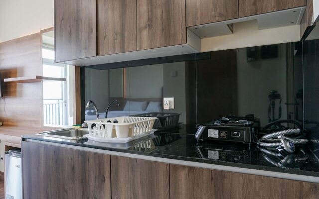 Modern And Fully Furnished Studio at Puri Orchard Apartment