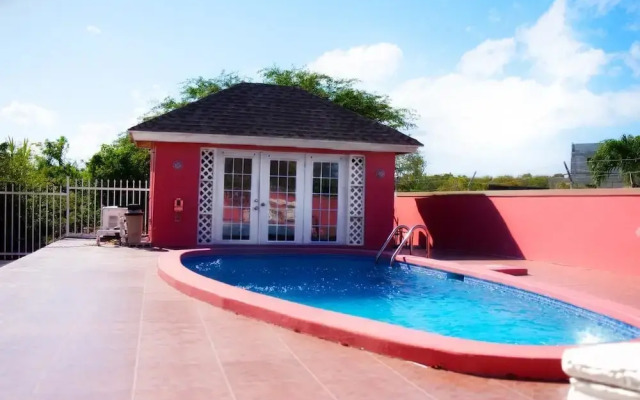 Cocoplum Rest N Hideaway #2