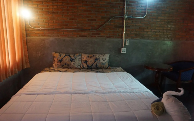 Steelloft  Home Stay
