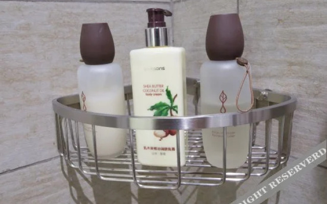 Rose Blooming Hotel(蔷薇花开酒店(青岛国际会展中心店))