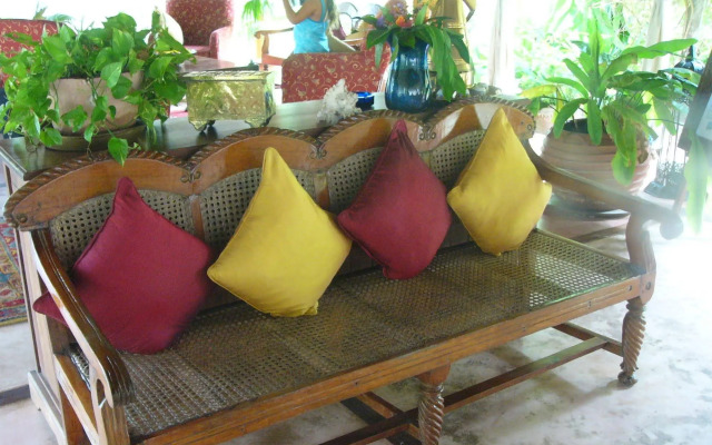 Kinasi Lodge