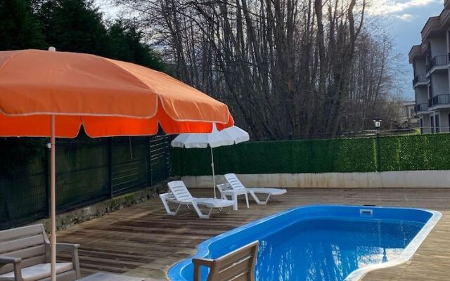 Sapanca Gonul Sofram Bungalow