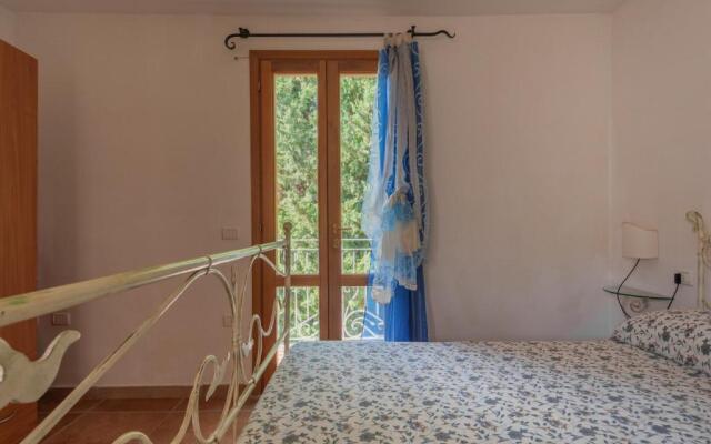 Bouganvillage Bilo With Shared Pool