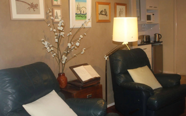 Azura Beach House B&B