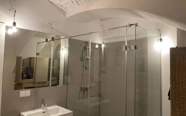 Atelier - Apartment with Garden