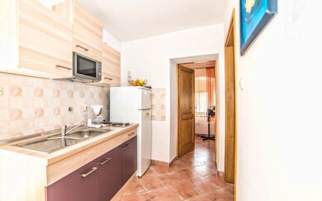 Apartments Dino EDI