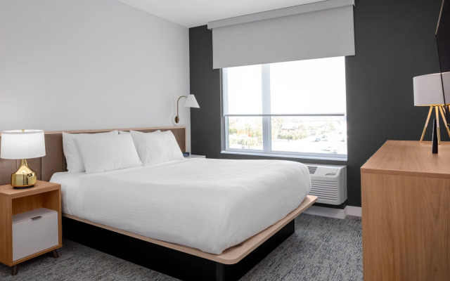 Towneplace Suites By Marriott Tampa Clearwater