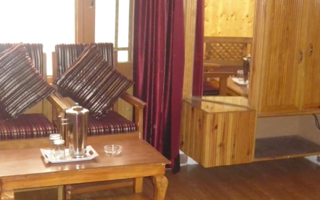 Hotel Akbar Inn