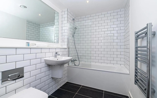 Residential Estates Insignia Apartments