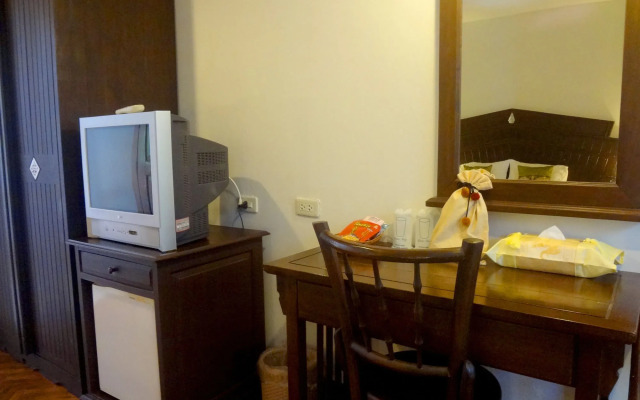 Baiyoke Chalet Hotel