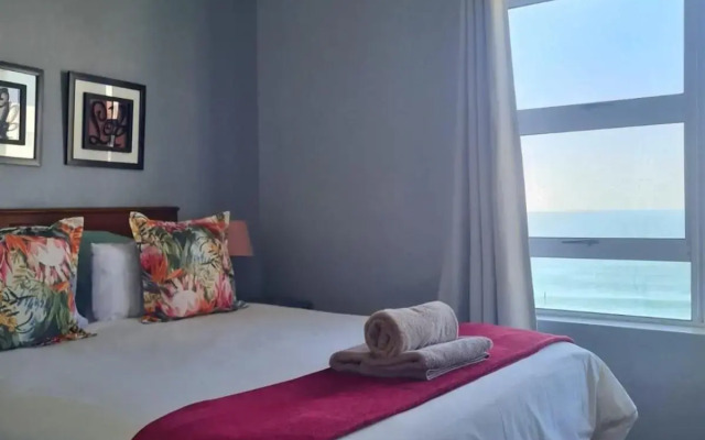 Point Village Accommodation - Ocean Two 42