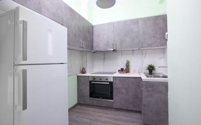 Nice Cute Apartment  in the Center of Athens