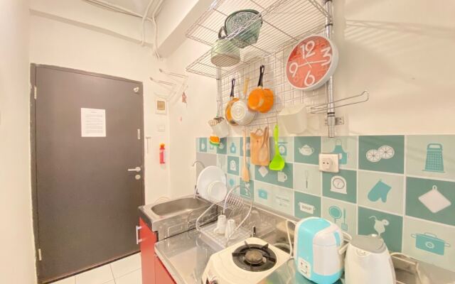 Cozy Studio Room at Grand Asia Afrika Apartment