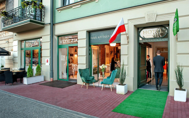 Plaza Boutique Hotel