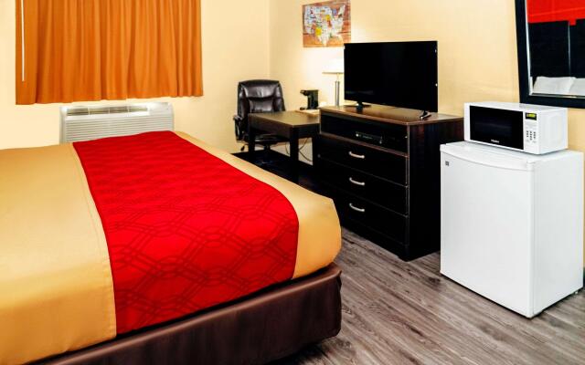 Econo Lodge Rome South