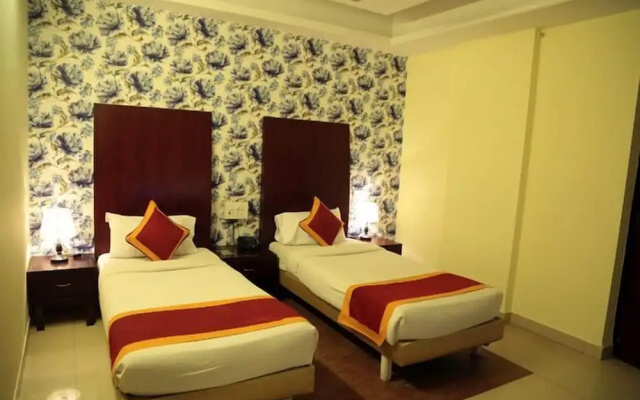 Hotel Hollyhock