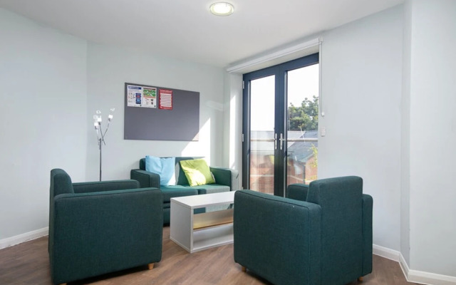 Ensuite Rooms for STUDENTS Only-BANGOR