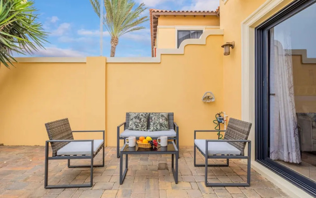 Beautiful Gated Community Retreat Near the Beach