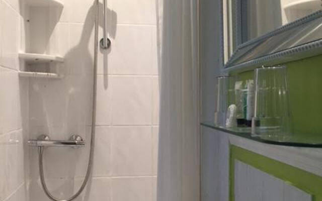 Seabreeze Guest House