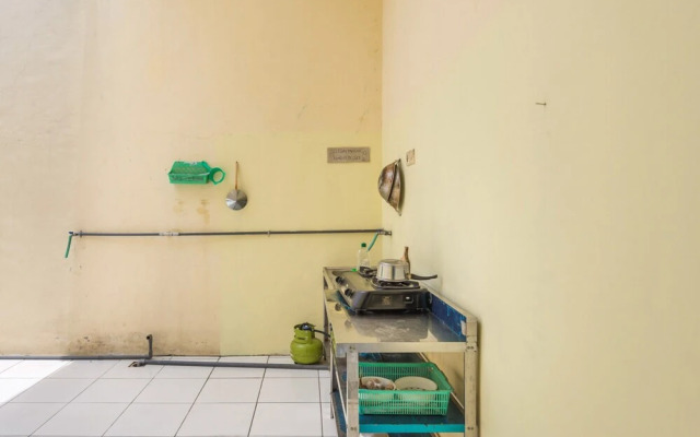 KoolKost near GOR Untung Suropati