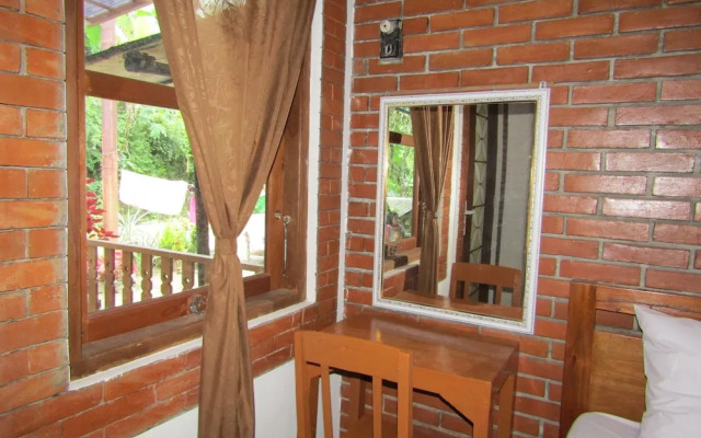 Penginapan Udin Syariah Bukit Rhema
