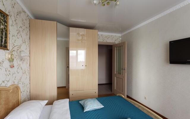 Live Comfortably On Gorodetskaya Street