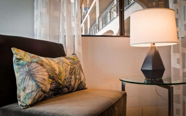 Best Western Los Alamitos Inn & Suites