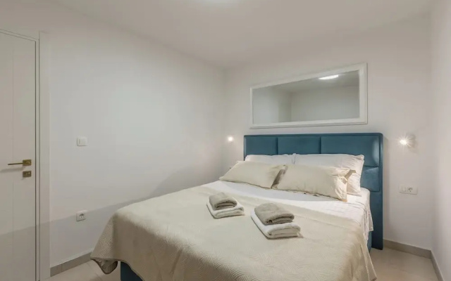 Vista Apartments