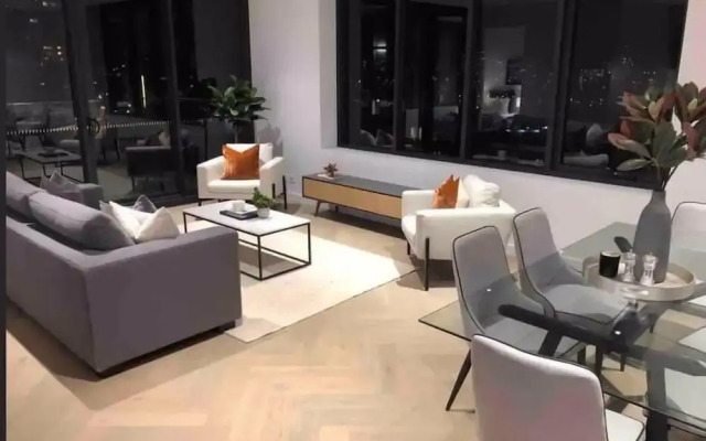 Brand New Lux Water View 3bd with Parking