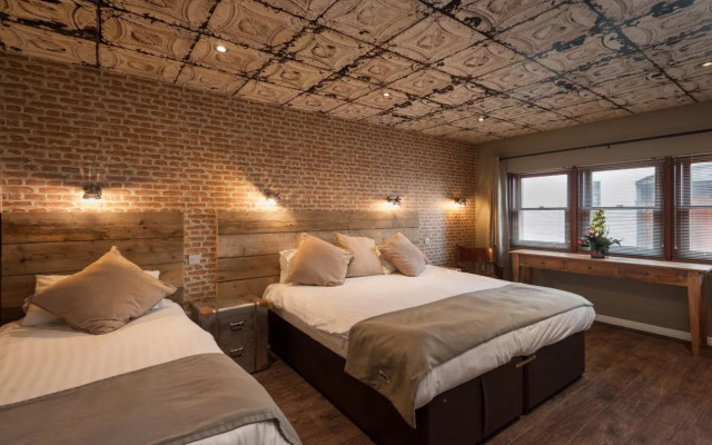 City Retreat Mews