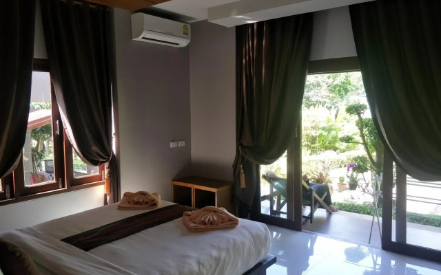 Lanta Intanin Resort
