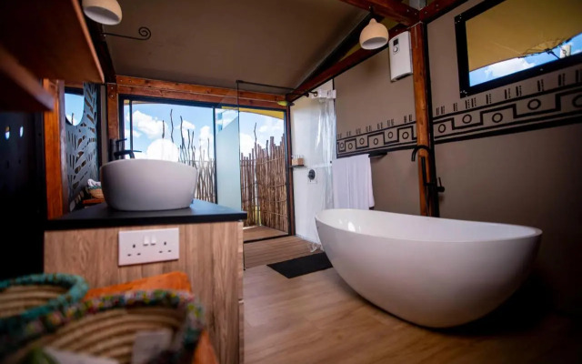 Escarpment Serengeti Luxury Camp