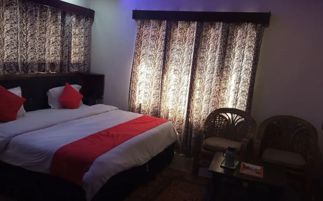 Ayuskama Cottage