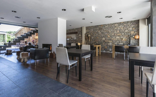 Bonansa Country Hotel