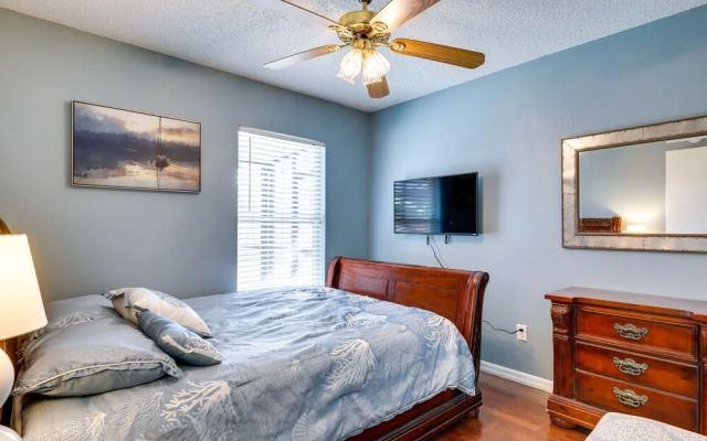 Apollo Beach Vacation Rental w/ Private Pool!