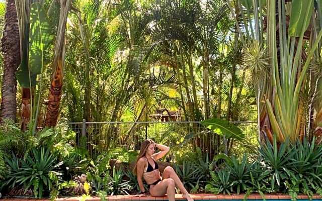 1770 Southern Cross Travellers Retreat