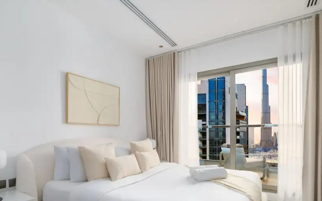 LUX Burj Khalifa Downtown View Studio 2