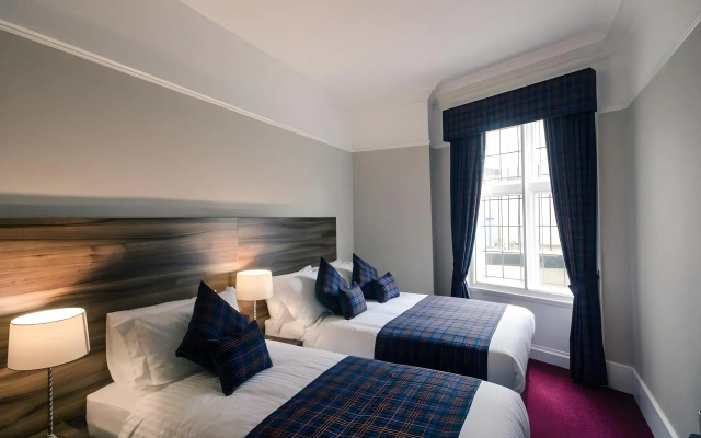 Royal West End Hotel