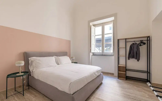 Central City Apartment by Wonderful Italy