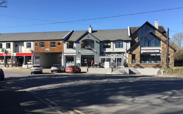 Blackwater Lodge Hotel