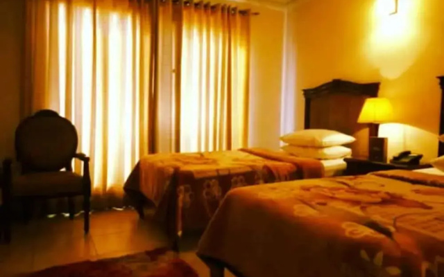 Mulberry inn Guest House Karachi