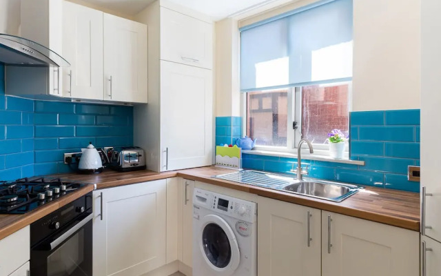 Bloom Field Court Apartments