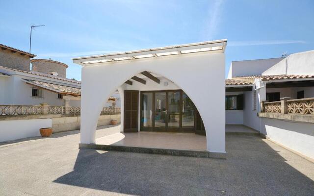 Rufo House