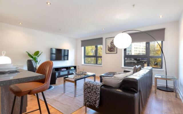 Executive 7 Glasgow City